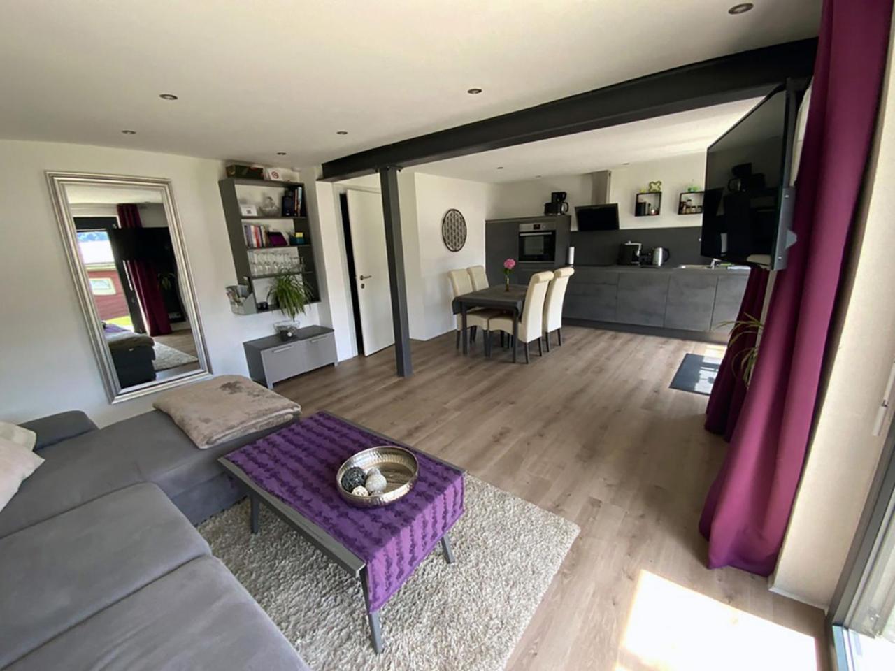 Joy Apartment อันเนนไฮม์ ภายนอก รูปภาพ